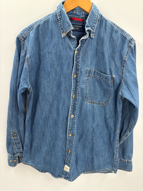 Levi's Other - 🔥 Levi Strauss & Co. Signature Premium Denim Button-Down Shirt 🔥